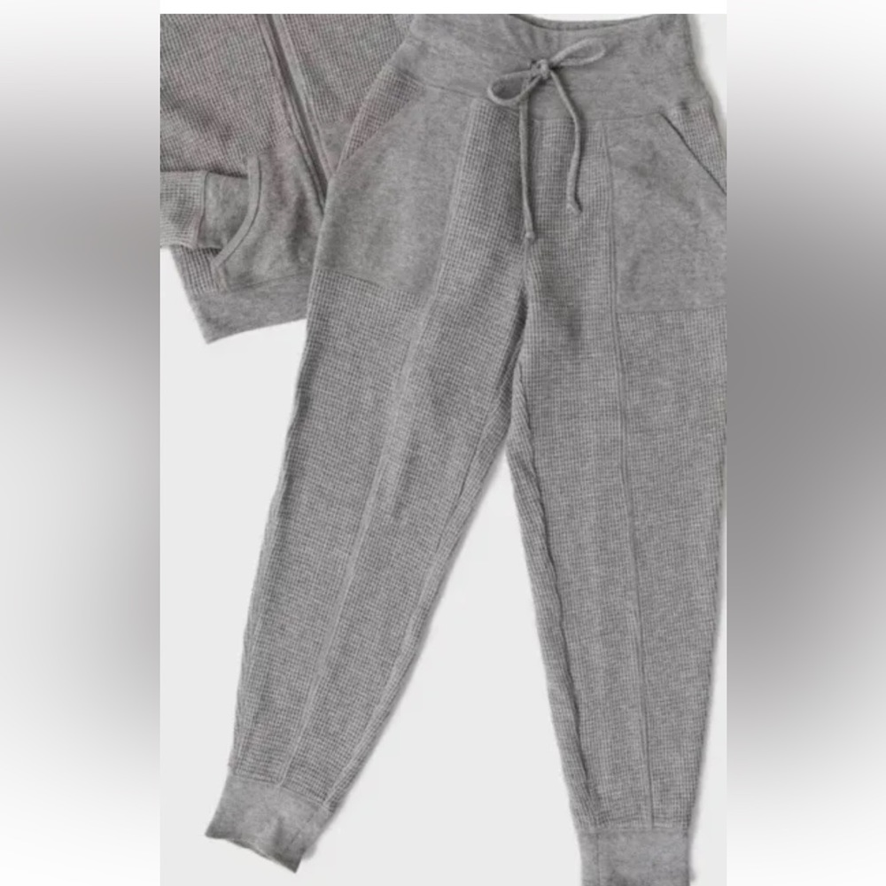 Urban Outfitters Women’s Small Out From Under Jogger Sweatpants Size S/P